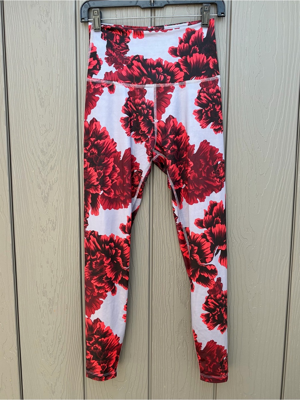 Beyond Yoga Lux Print Floral Legging Size Medium Activewear Boho Cottagecore Gym